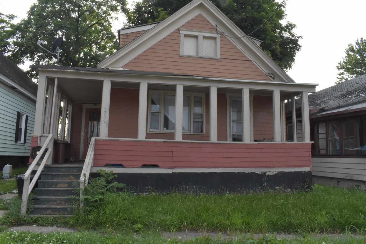 1225 Highland Street, Syracuse, NY 13203