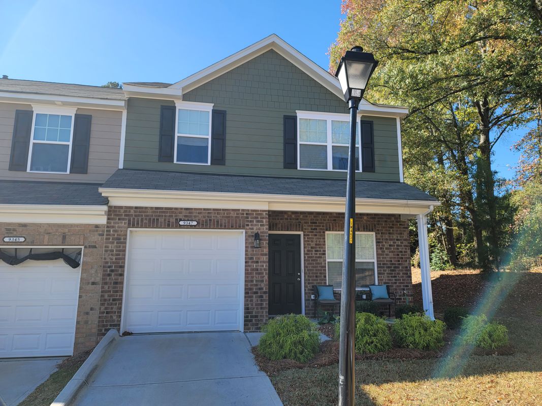 9347 Grand Valley Dr., Charlotte, NC 28213