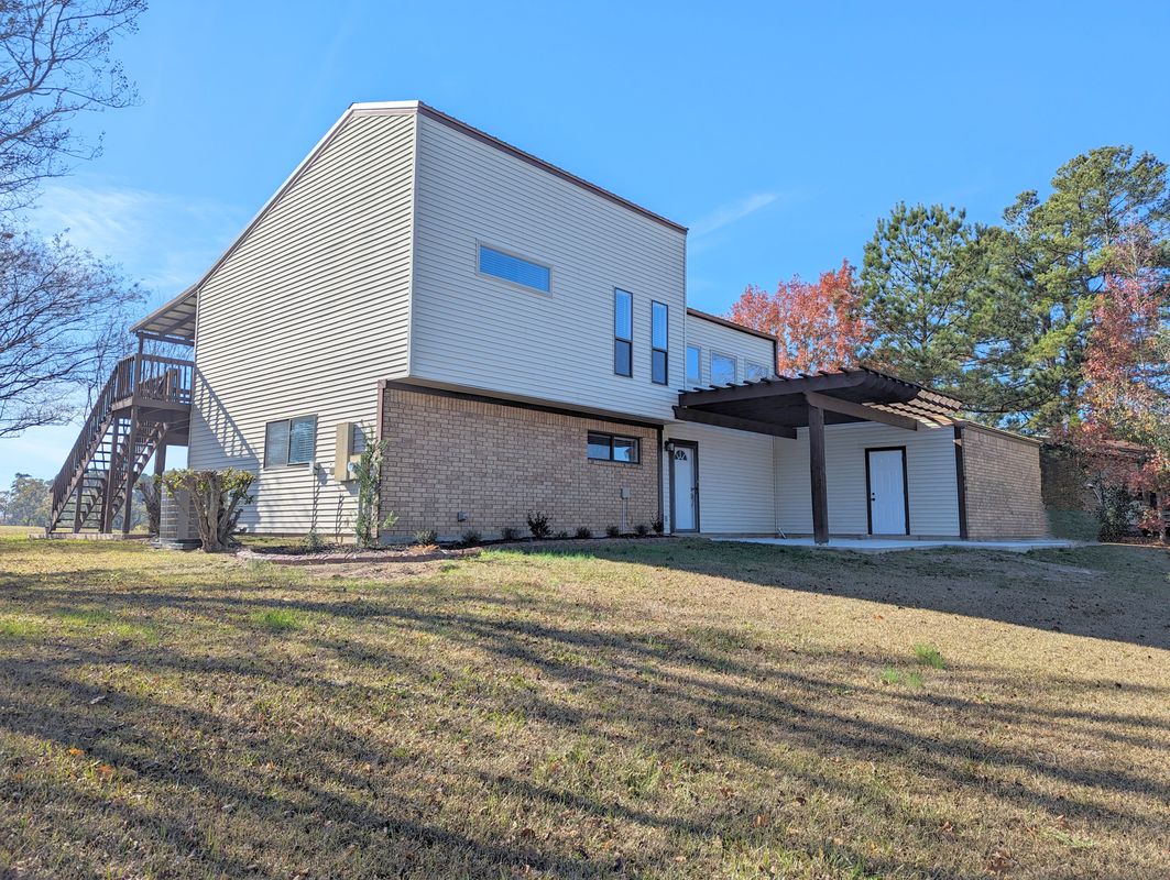 504 Pine Hills Dr, Calhoun, LA 71225