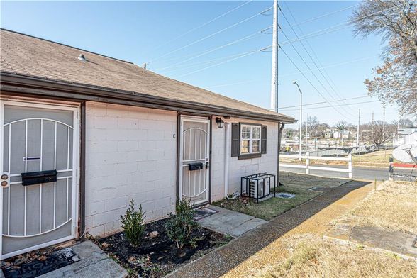 235 Walnut Street, E, Atlanta, GA 30314 | RentSpree